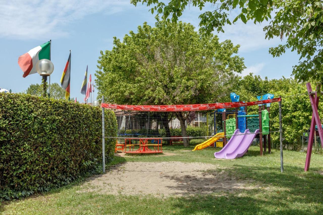 Residence Villaggio Tiglio Sirmione Luaran gambar