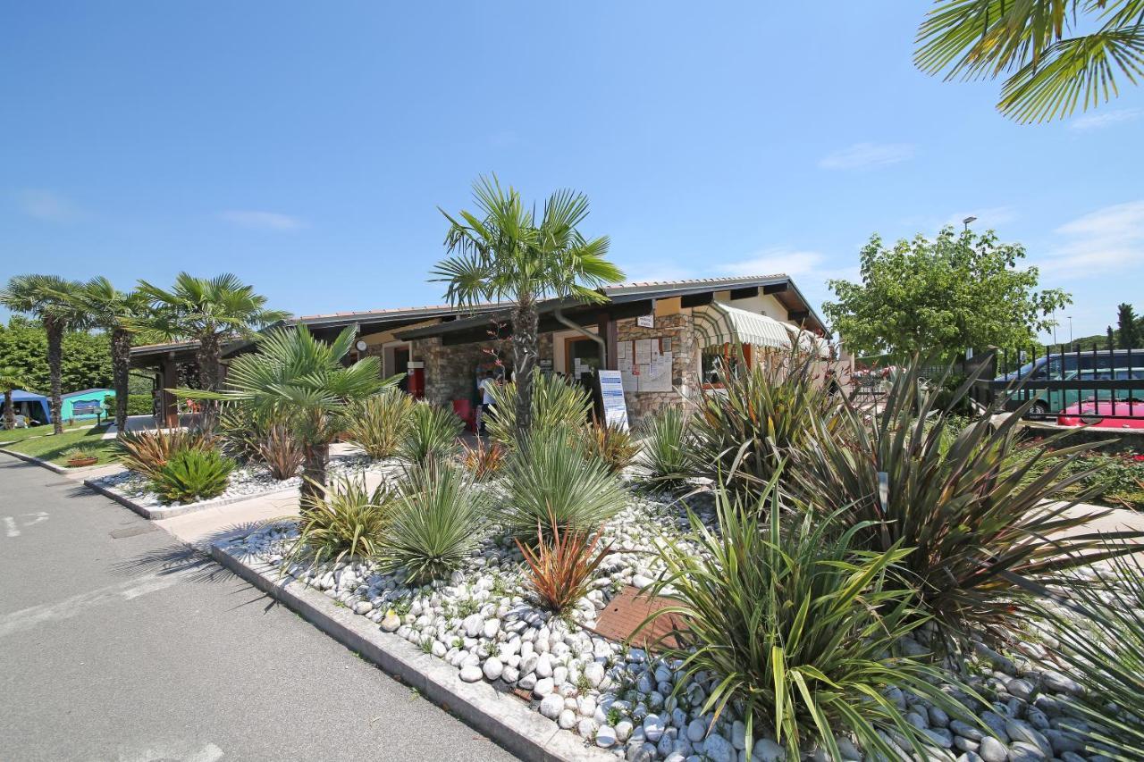 Residence Villaggio Tiglio Sirmione Luaran gambar